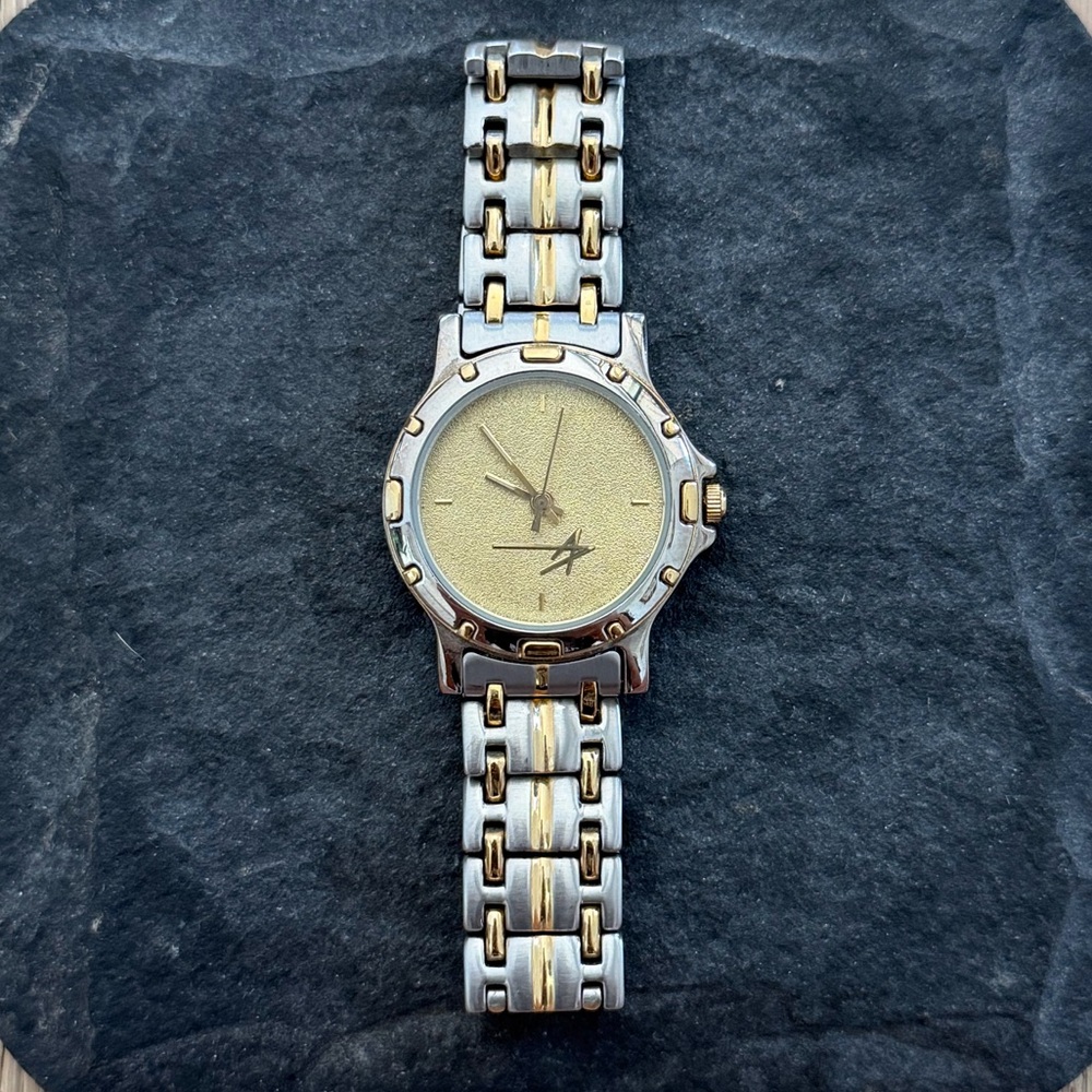 Jostens Women’s Two Toned Wrist Watch